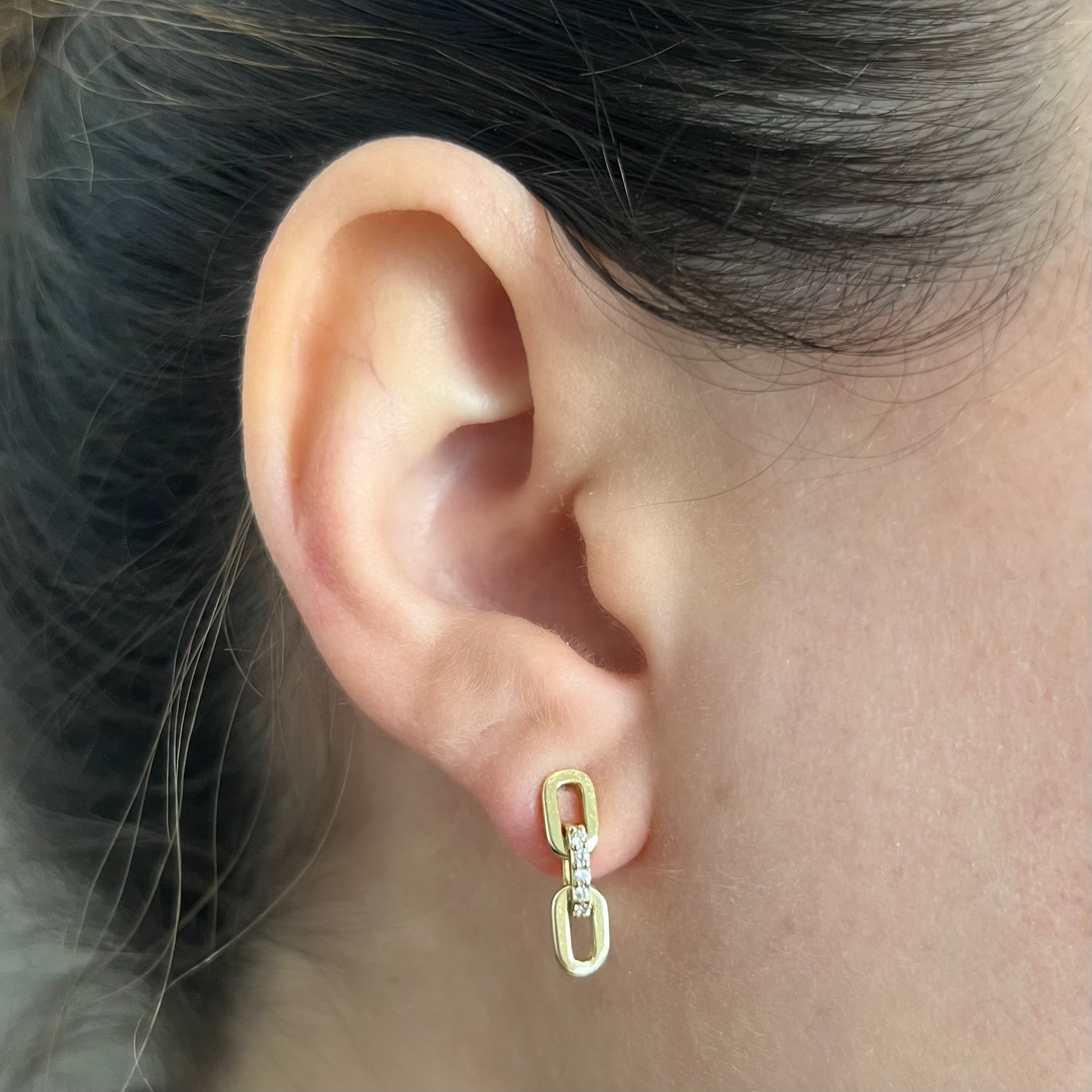 Aretes Asimetricos de Cadena