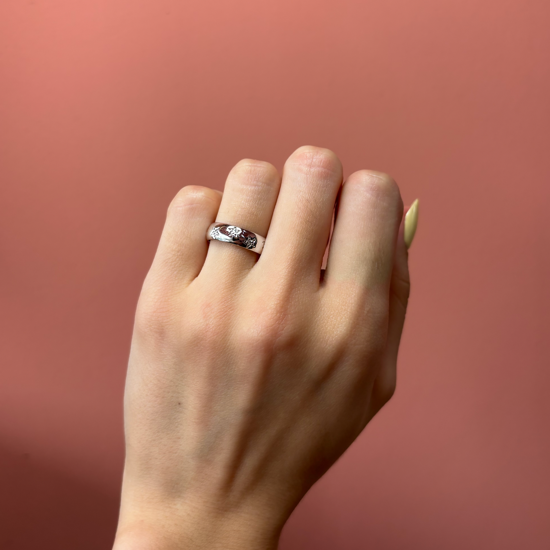 Anillo Aries