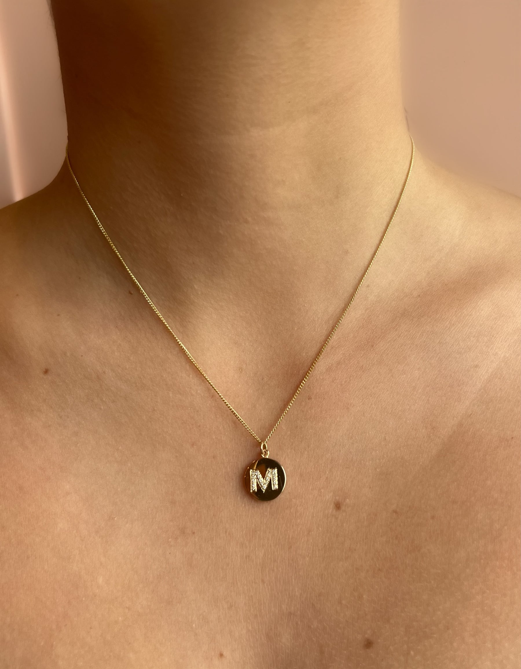 Collar de Inicial 14K