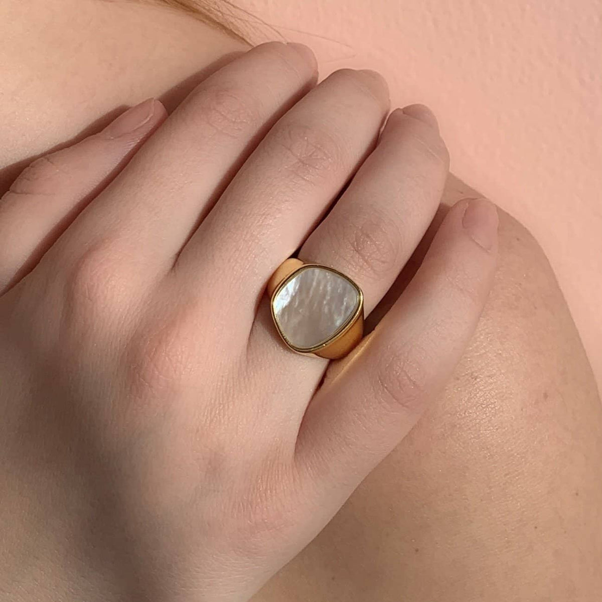Anillo con Concha