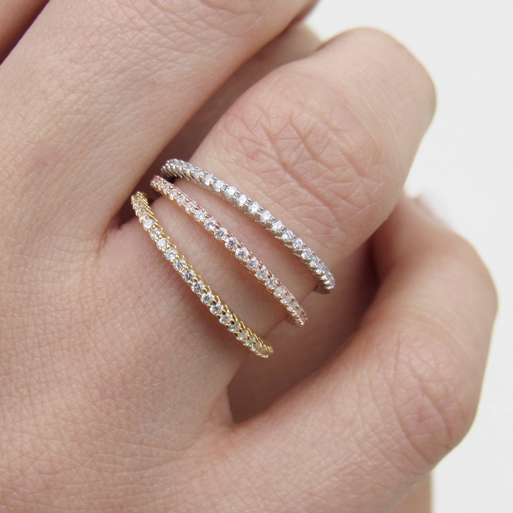 Anillo 3/4 con Zirconia