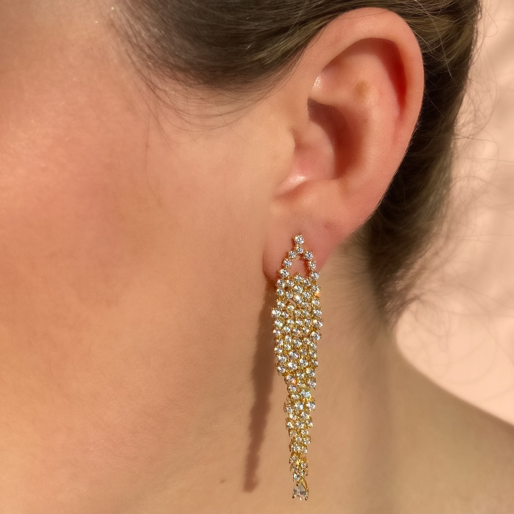 Arete Cz Waterfall