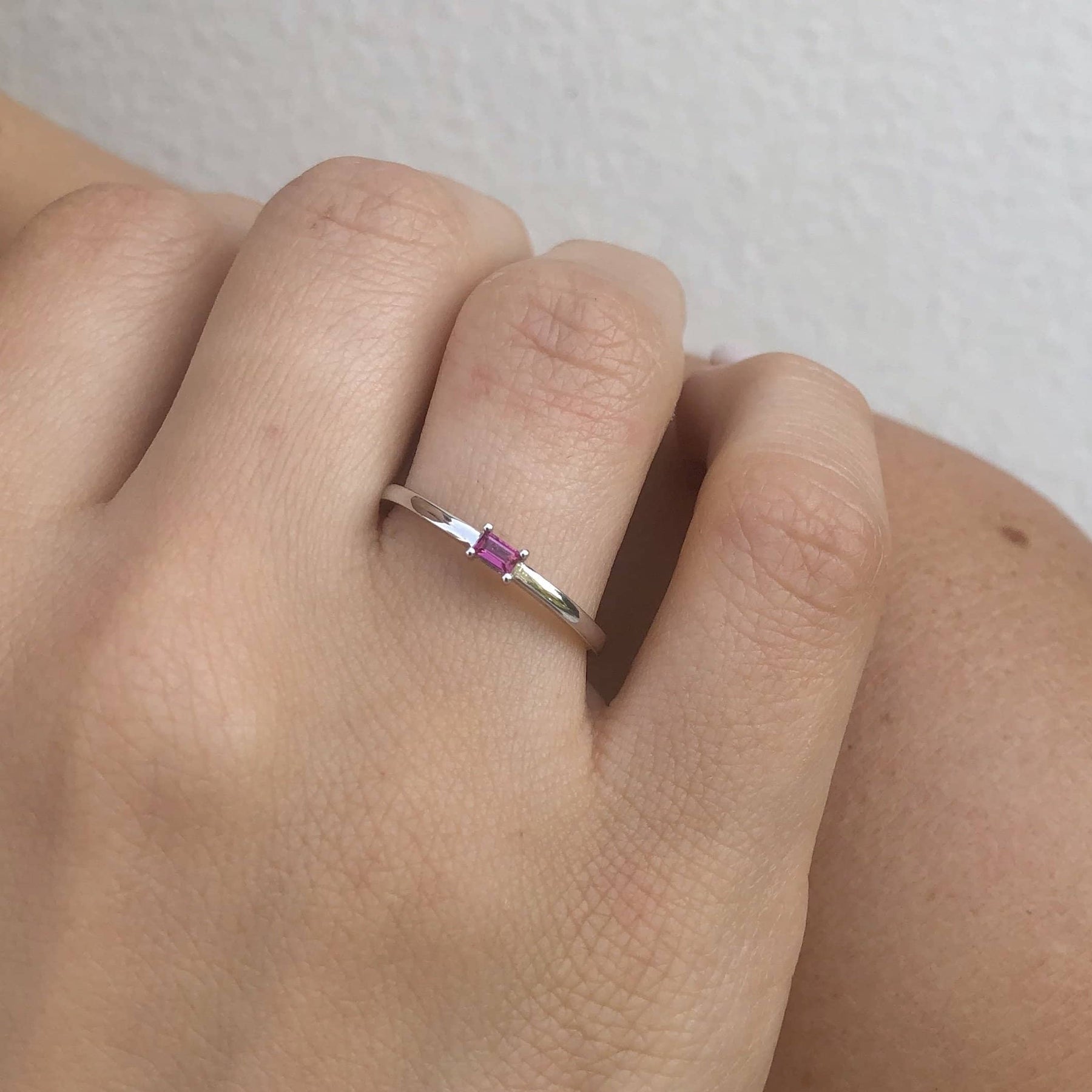 14K Ring with Horizontal Baguette